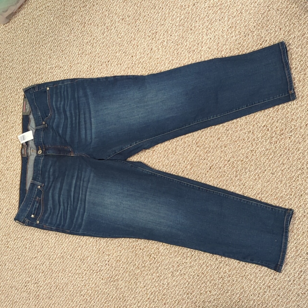 Torrid Dark Blue Women's Stretch Boyfriend Straight Jeans NWT